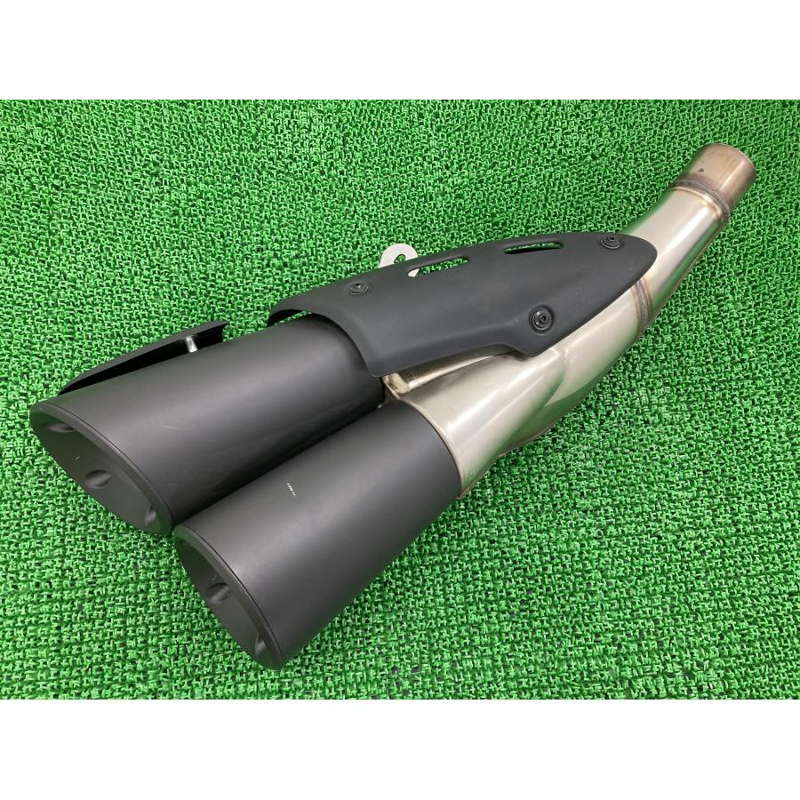 ディアベルダーク サイレンサーマフラー 573.2.121.1B ドゥカティ 純正 中古 57321211B DiavelDark 2014年- コケキズ無し 品薄 uY ディアベルダーク サイレンサーマフラー 573.2.121.1B ドゥカティ 純正
