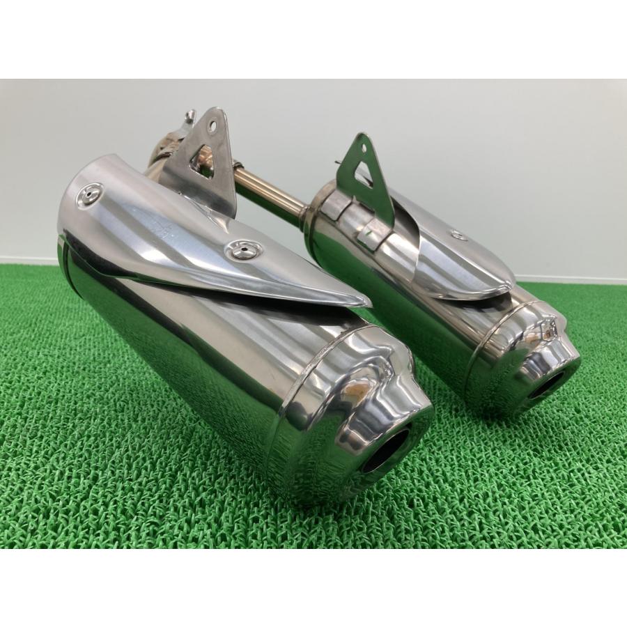 ストリートトリプル675 サイレンサーマフラー 2200831/2200832 トライアンフ(TRIUMPH) 純正 中古 2200831 2200832 StreetTriple Iyの画像