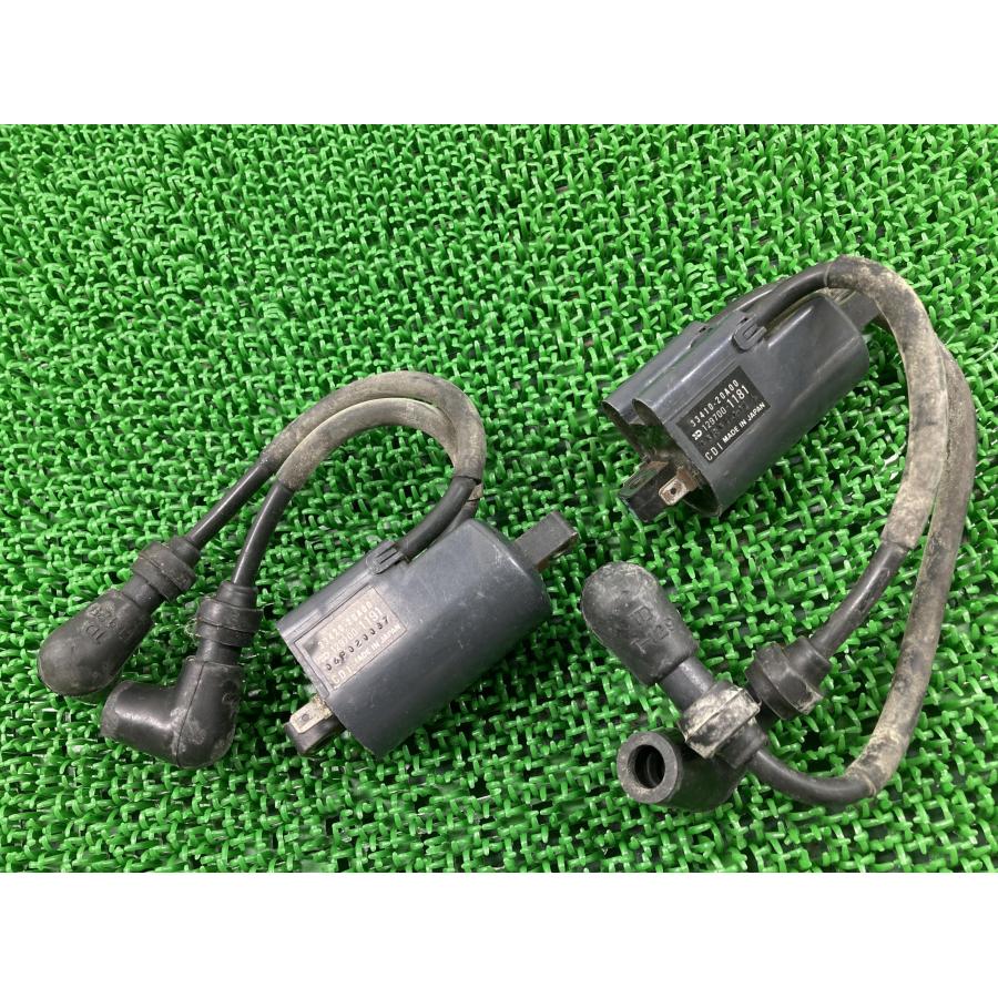 RG400ガンマ イグニッションコイル 20A0 スズキ 純正 バイク 部品 HK31A プラグコード 割れ欠け無し 品薄 希少品 【中古】 78 スズキ（SUZUKI） RG400ガンマ イグニッションコイル 20A0 純正 中古