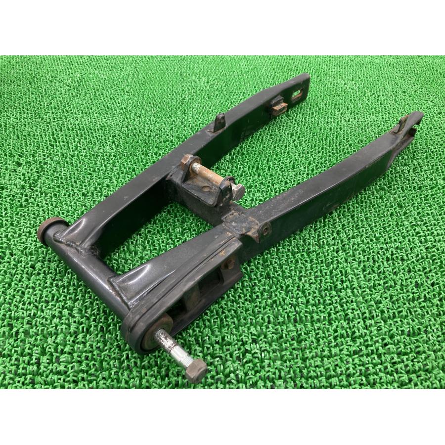 ヤマハ発動機 TZR50 スイングアーム ヤマハ 純正 中古 バイク 部品 3TU