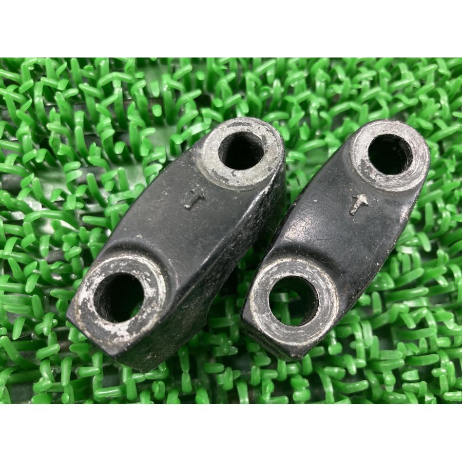 カワサキ エストレヤRS ハンドルクランプ 左右 純正 中古 バイク 部品