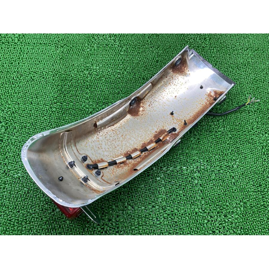 ヤマハ発動機 SR400 リアフェンダー ヤマハ 純正 中古 バイク