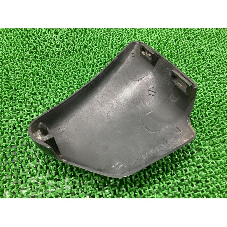 ヤマハ発動機 ビラーゴ250 サイドカバー 左 黒 2UJ ヤマハ 純正 中古