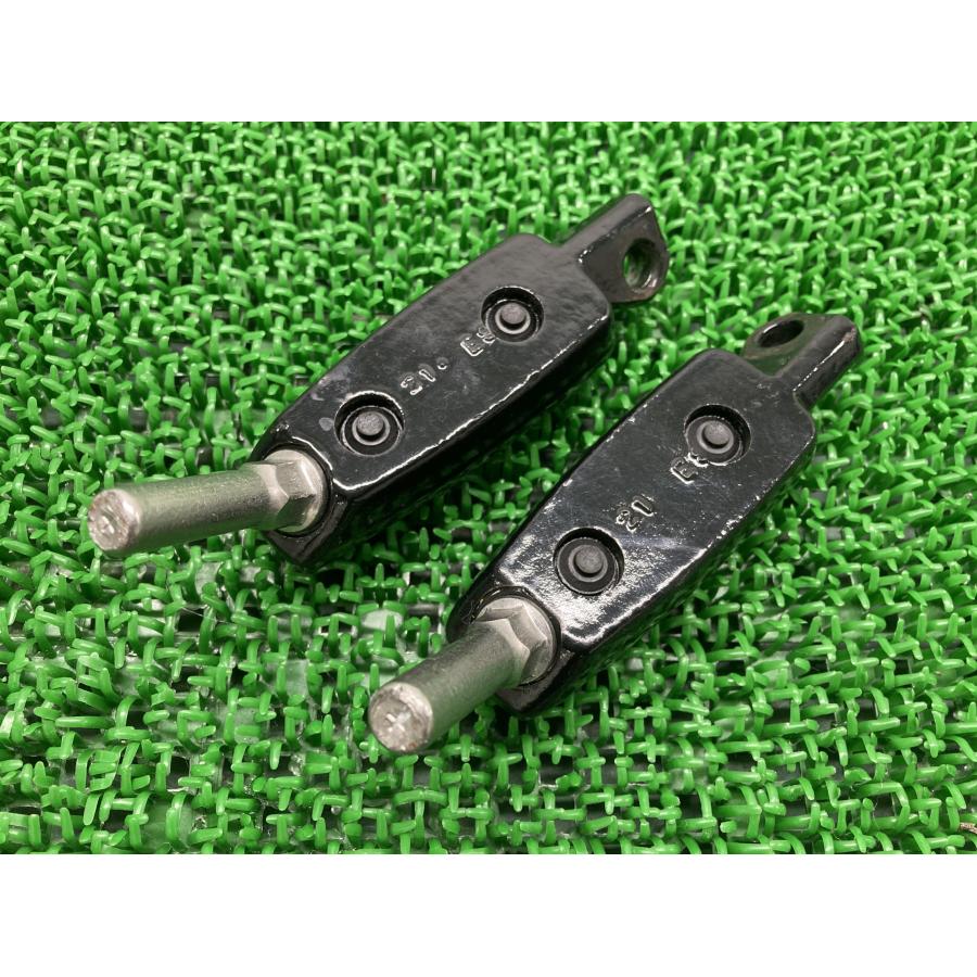 XL883N ステップペグ 左右 ハーレー 純正 中古 バイク 部品 VRSCDX