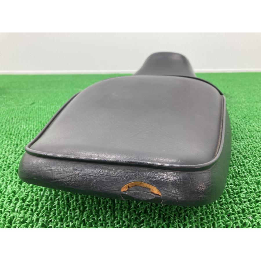 カワサキ（Kawasaki） バリオスII シート 53001-1837 純正 中古 バイク