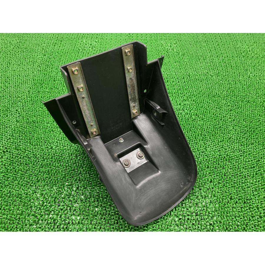 カワサキ（Kawasaki） ゼファー1100 リアフェンダー 35023-1335/35023