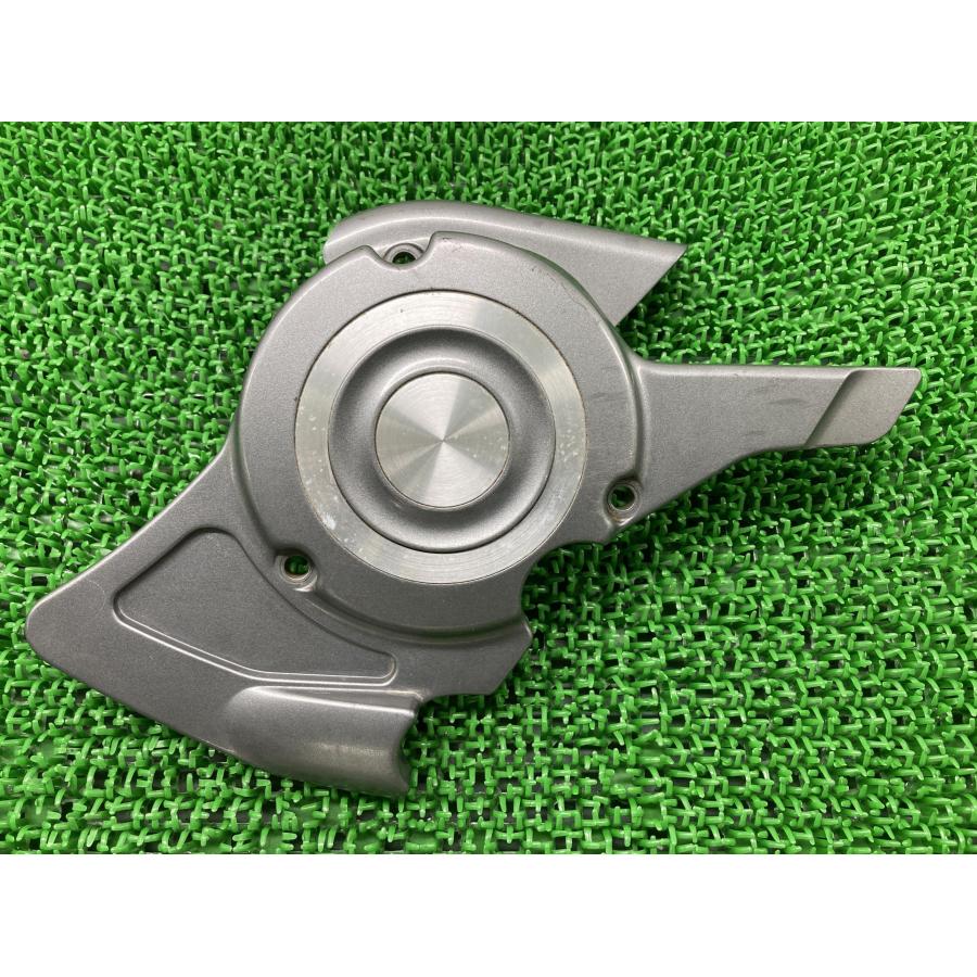 MT-01 エンジンカバー 左 ヤマハ 純正 バイク 部品 5YU フットレストカバー コケキズ無し 割れ欠け無し 品薄 希少品 【中古】 3 ヤマハ発動機 MT-01 エンジンカバー 左 ヤマハ 純正 中古 バイク 部品