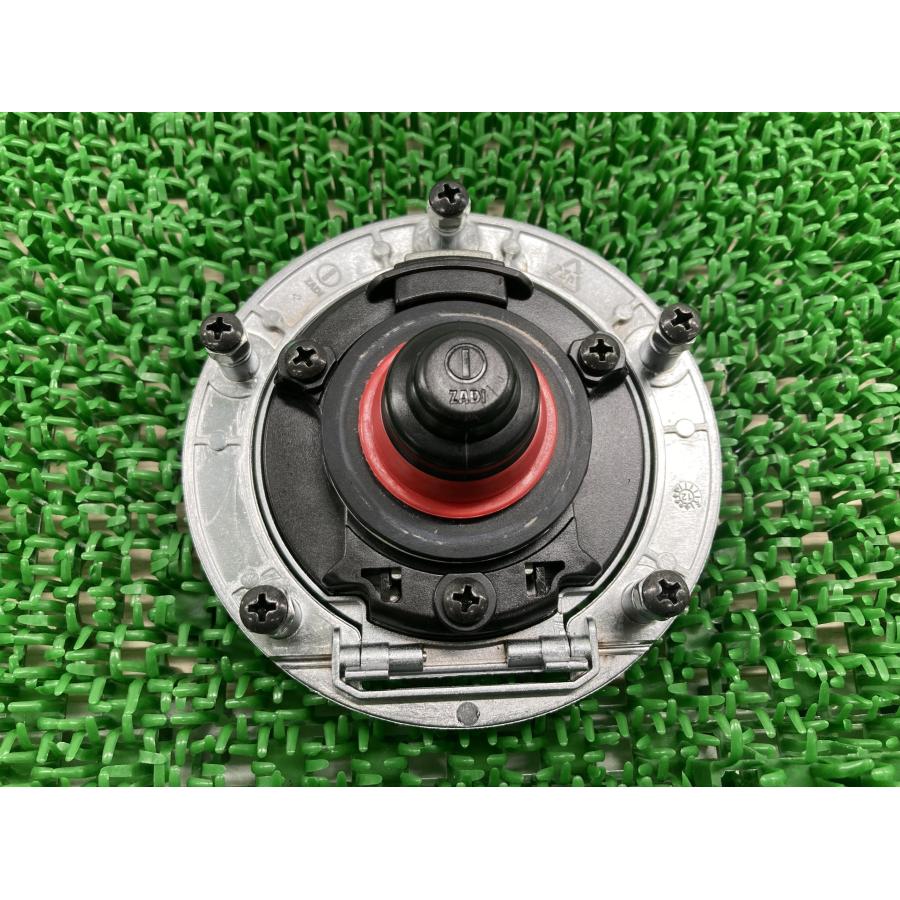1199パニガーレ タンクキャップ ドゥカティ 純正 中古 バイク 部品