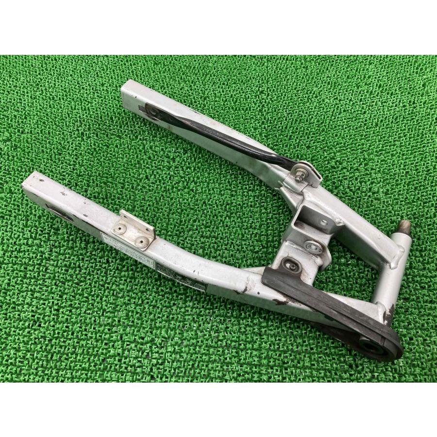 ホンダ（HONDA） エイプ50 スイングアーム 純正 中古 バイク 部品 AC16