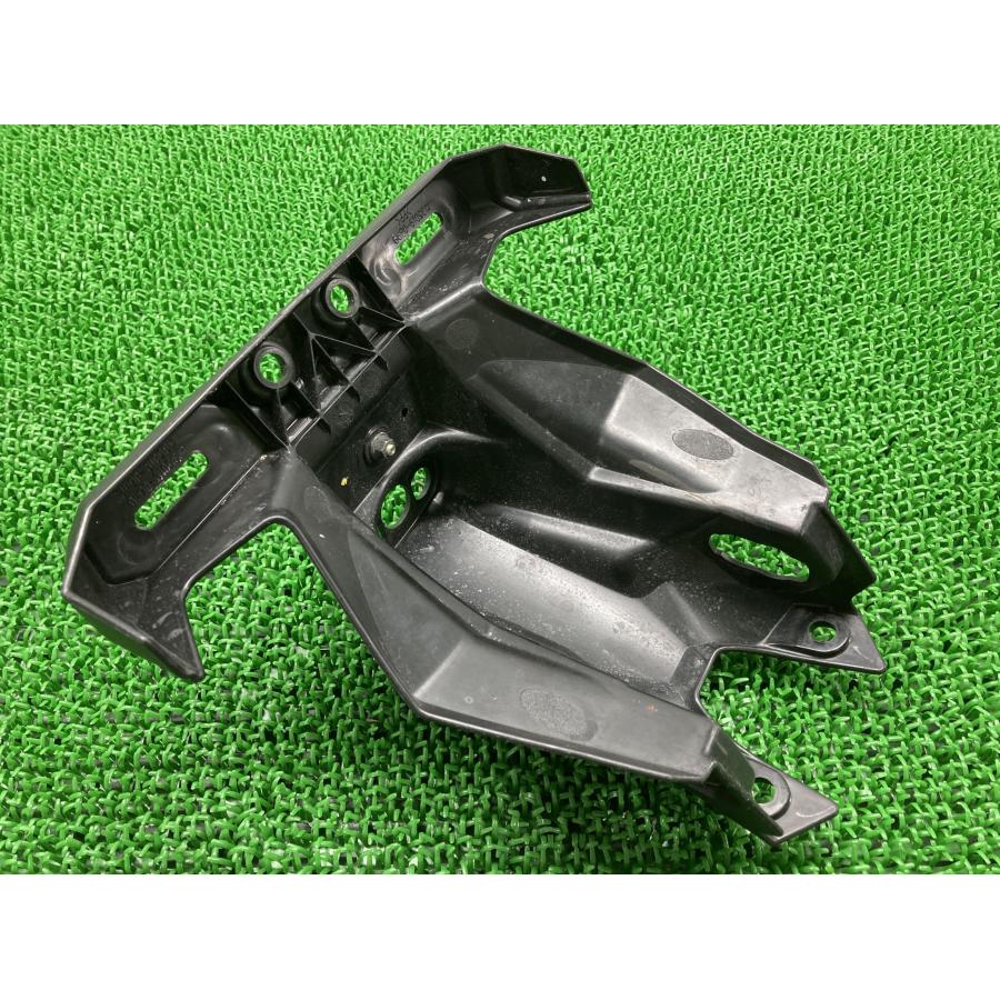カワサキ（Kawasaki） NINJA400 リアフェンダー 35019-0639 純正 中古