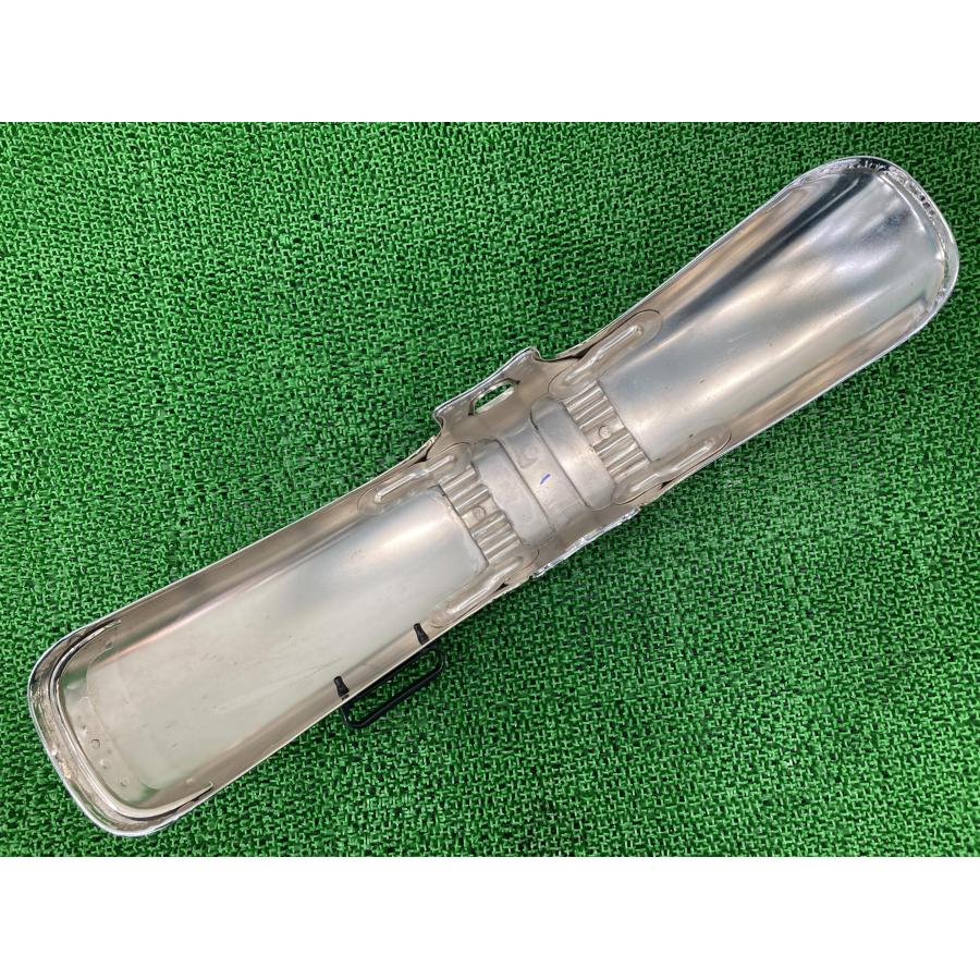 ヤマハ発動機 SR400 フロントフェンダー ヤマハ 純正 中古 バイク 部品