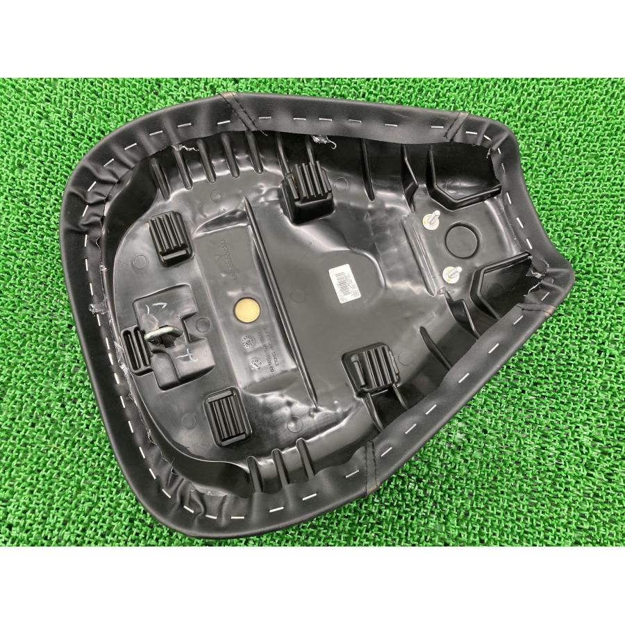 CT125ハンターカブ シート K76 ホンダ 純正 バイク 部品 JA55 コンディション良好 破れ無し 品薄 希少品 車検 Genuine 【中古】 13 ホンダ（HONDA） CT125ハンターカブ シート K76 純正 中古 バイク 部品