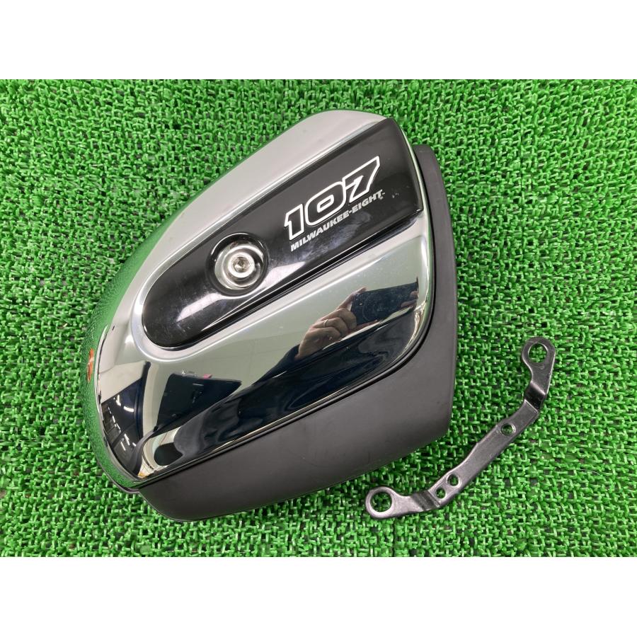 FLHXS1750 エアクリーナーボックス 29000116 ハーレー 純正 中古