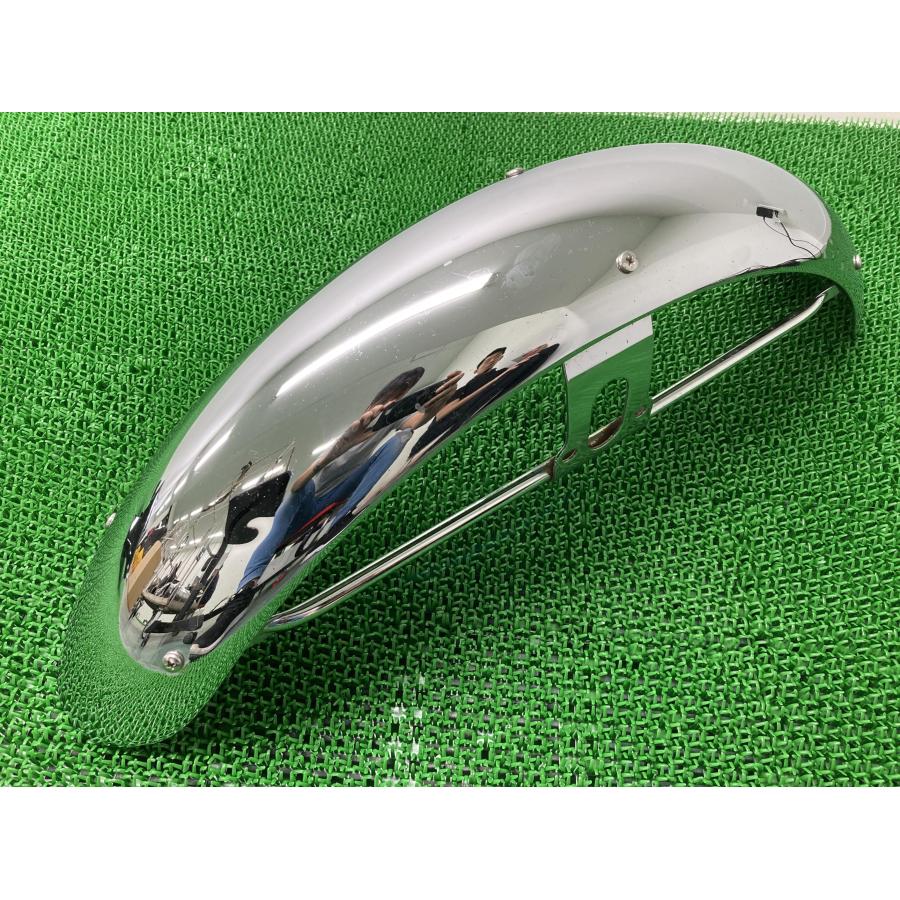 カワサキ（Kawasaki） W400 フロントフェンダー 純正 中古 バイク 部品