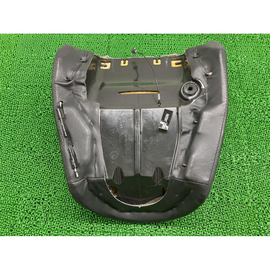VRSCD1130 フロントシート 22969 ハーレー 純正 中古 バイク 部品 V
