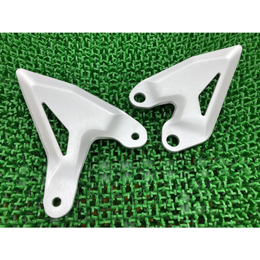 カワサキ純正 ZZR1400 左右ステップやヒールプレート 美品 【公式通販】
