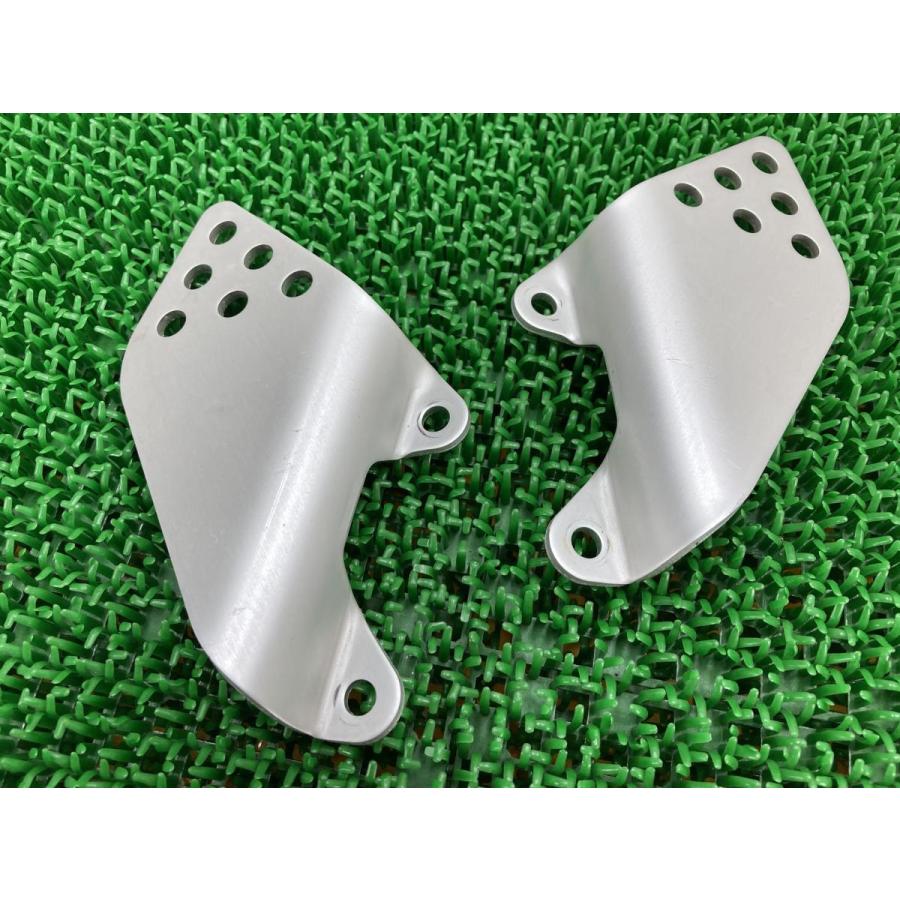 カワサキ（Kawasaki） ZRX1200R ダエグ ヒールガード 左右 純正 中古