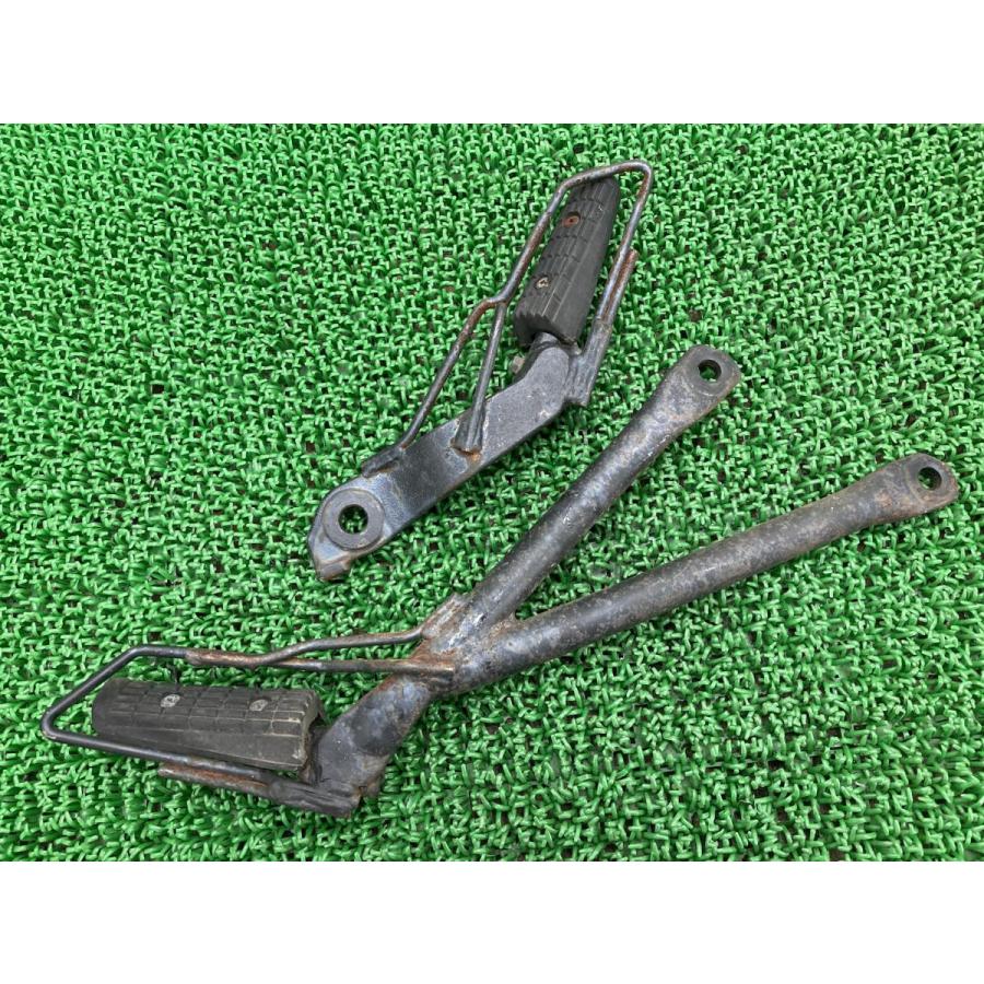 ヤマハ発動機 SR400 タンデムステップ 左右 ヤマハ 純正 中古 ヤマハ発動機 SR400 タンデムステップ 左右 ヤマハ 純正 中古