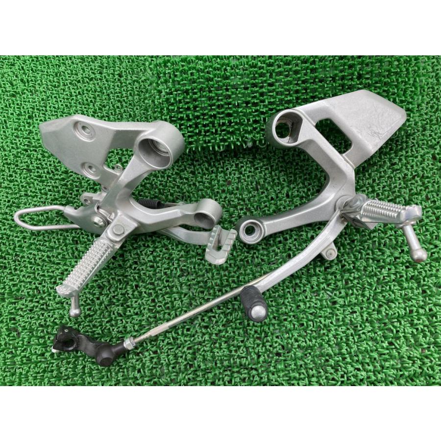 XSR900 ステップ 左 1RC ヤマハ 純正 バイク 部品 RN34J シフトペダル