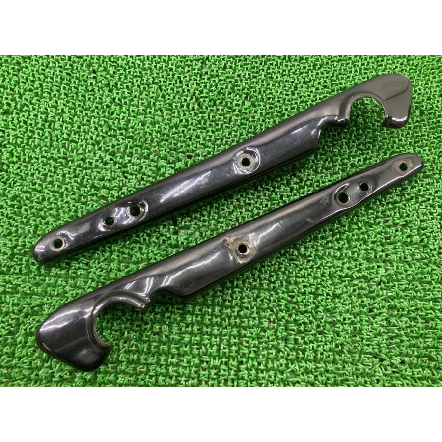 XL1200L リアフェンダーステー 左右 ハーレー 純正 中古 2007年式外し