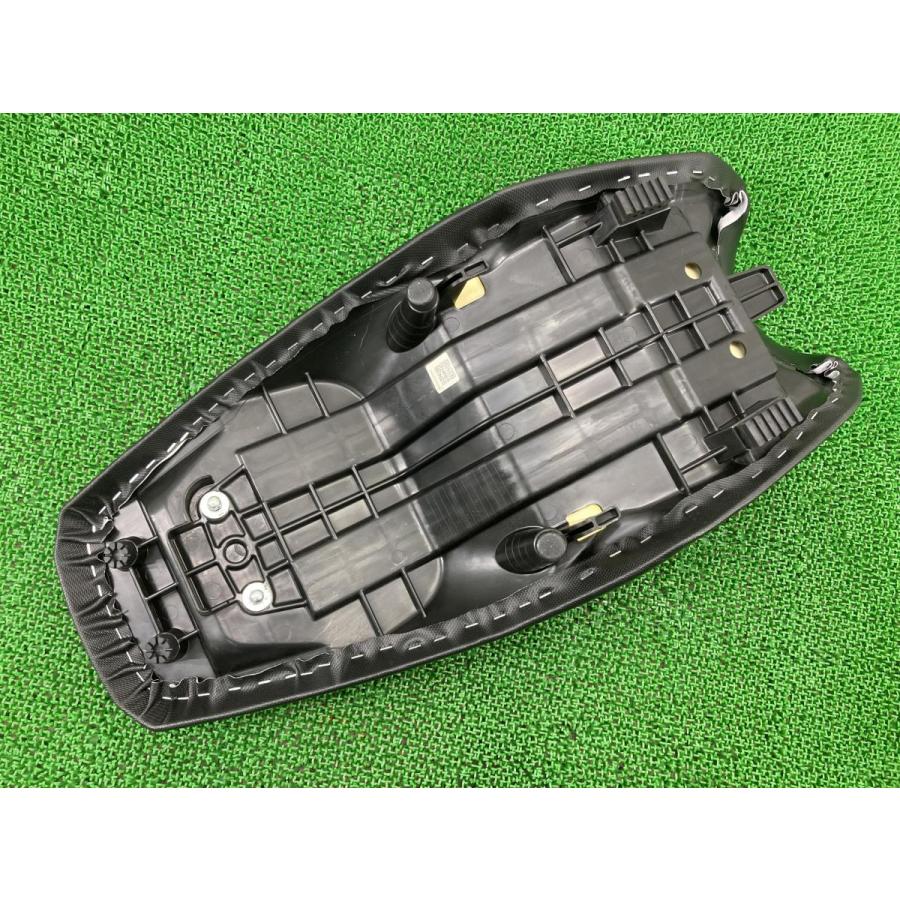スズキ Vストローム250 シート 21K0 LC6DS11AZ01105*** 純正 スズキ Vストローム250 シート 21K0 LC6DS11AZ01105*** 純正