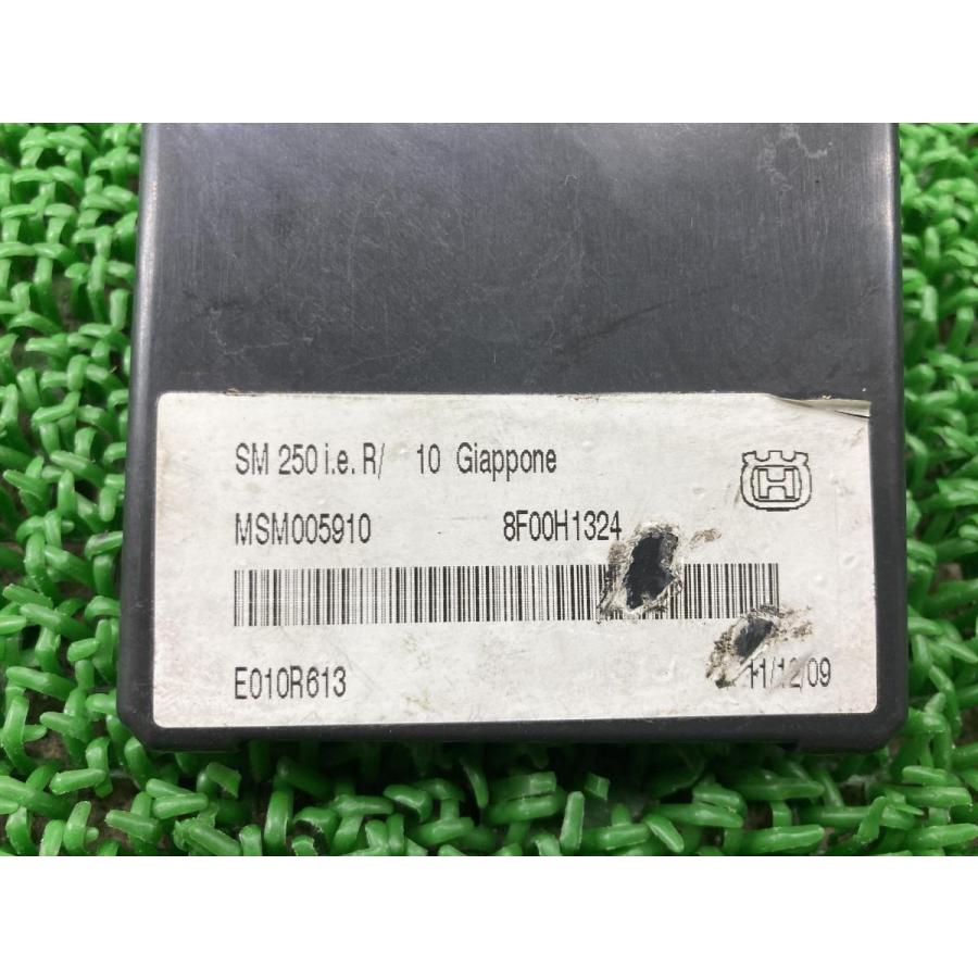 売り出し早割 SM250R ECU 8000H0596 ハスクバーナ 純正  バイク 部品 ミクニ エンジンコントロールユニット 機能的問題なし 品薄 希少品