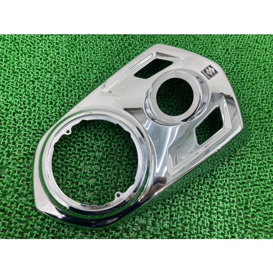 B-KING タンクカバー 23H0 スズキ 純正 バイク 部品 GX71A キーシリンダーカバー コンディション良好 割れ欠け無し 品薄 【中古】 88 スズキ（SUZUKI） B-KING タンクカバー 23H0 純正 中古 バイク 部品