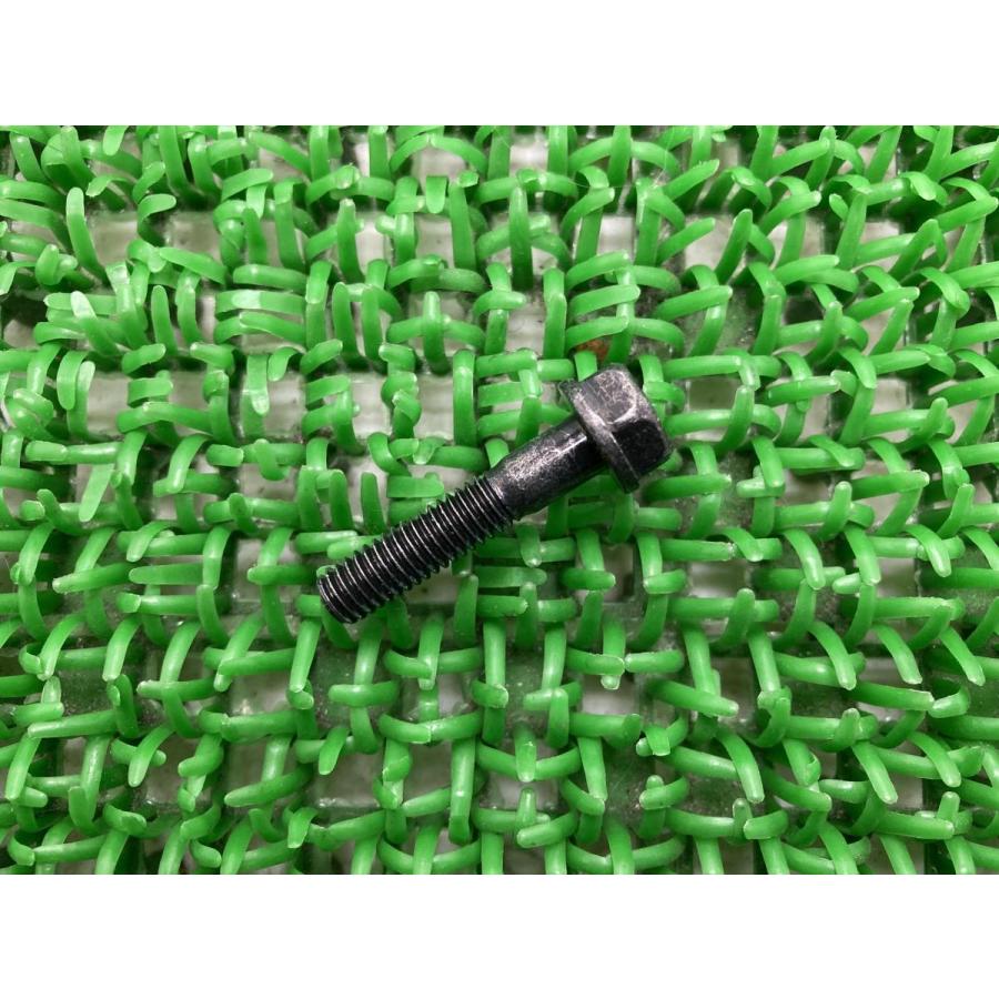 ゼファー400 純正　シリンダー　ブロック　純正　カワサキ カワサキ（Kawasaki） ゼファー400 シリンダーボルト 在庫有 即納 純正