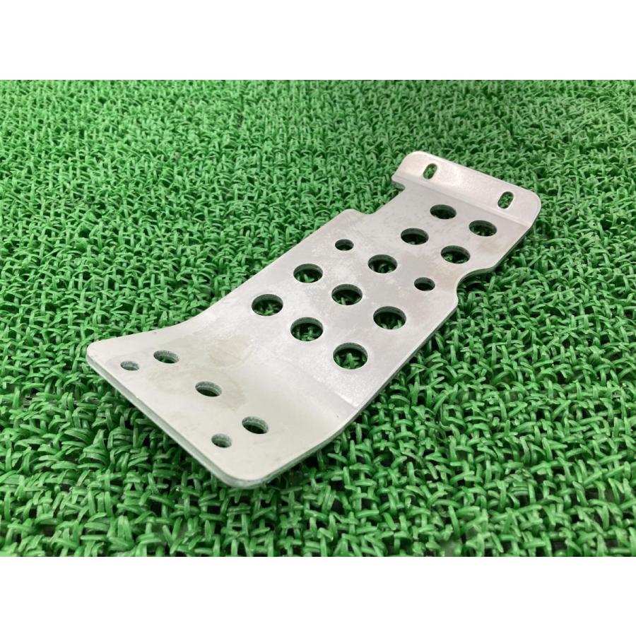 カワサキ（Kawasaki） Dトラッカー エンジンガード 在庫有 即納 純正