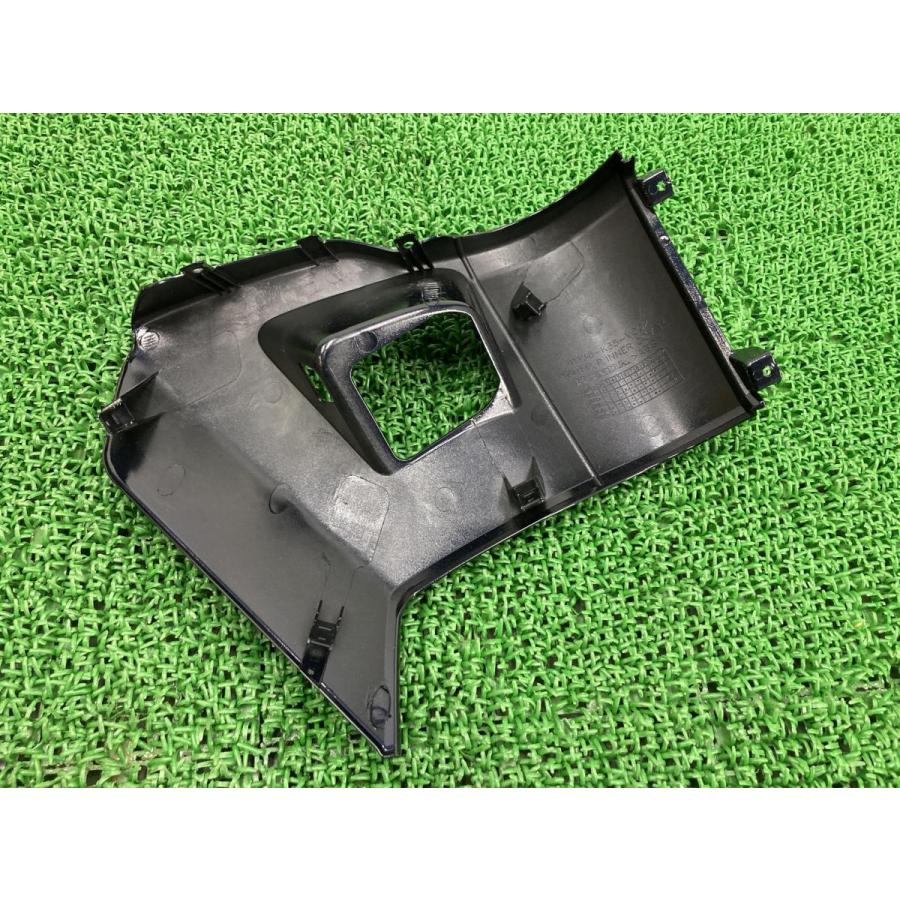 PCX150 インナーカバーアウター 右 在庫有 即納 ホンダ 純正 新品 バイク 部品 在庫有り 即納可 パールダークアッシュブルー 車検 Genuine 22の画像