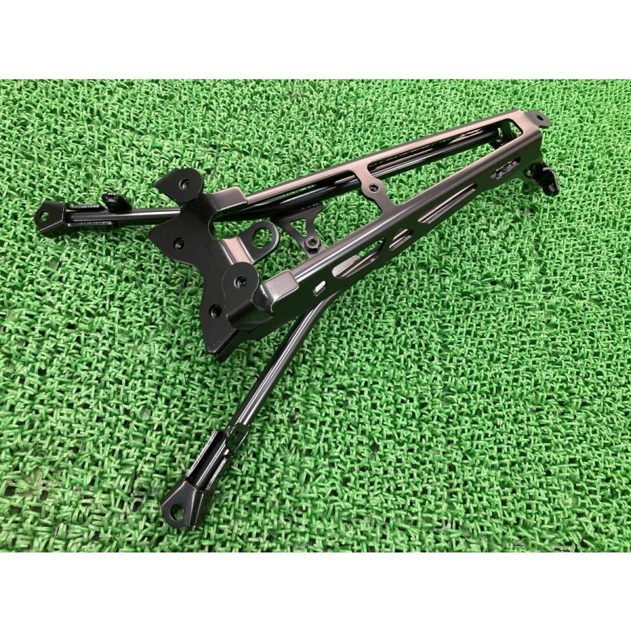 X-ADV フェンダーステー RC95 在庫有 即納 ホンダ 純正 新品 バイク 部品 在庫有り 即納可 車検 Genuine 13 ホンダ（HONDA） X-ADV フェンダーステー RC95 在庫有 即納 純正 新品