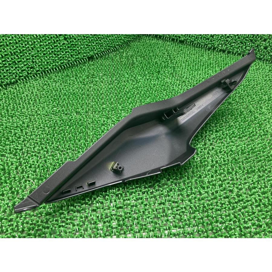 ホンダ（HONDA） グロム シートカウル 左 銀M 在庫有 即納 純正 新品