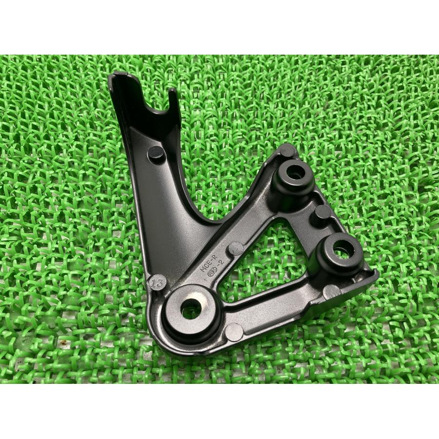 ホンダ CB400SF ヘッドライトプレート 右 在庫有 即納 純正 新品