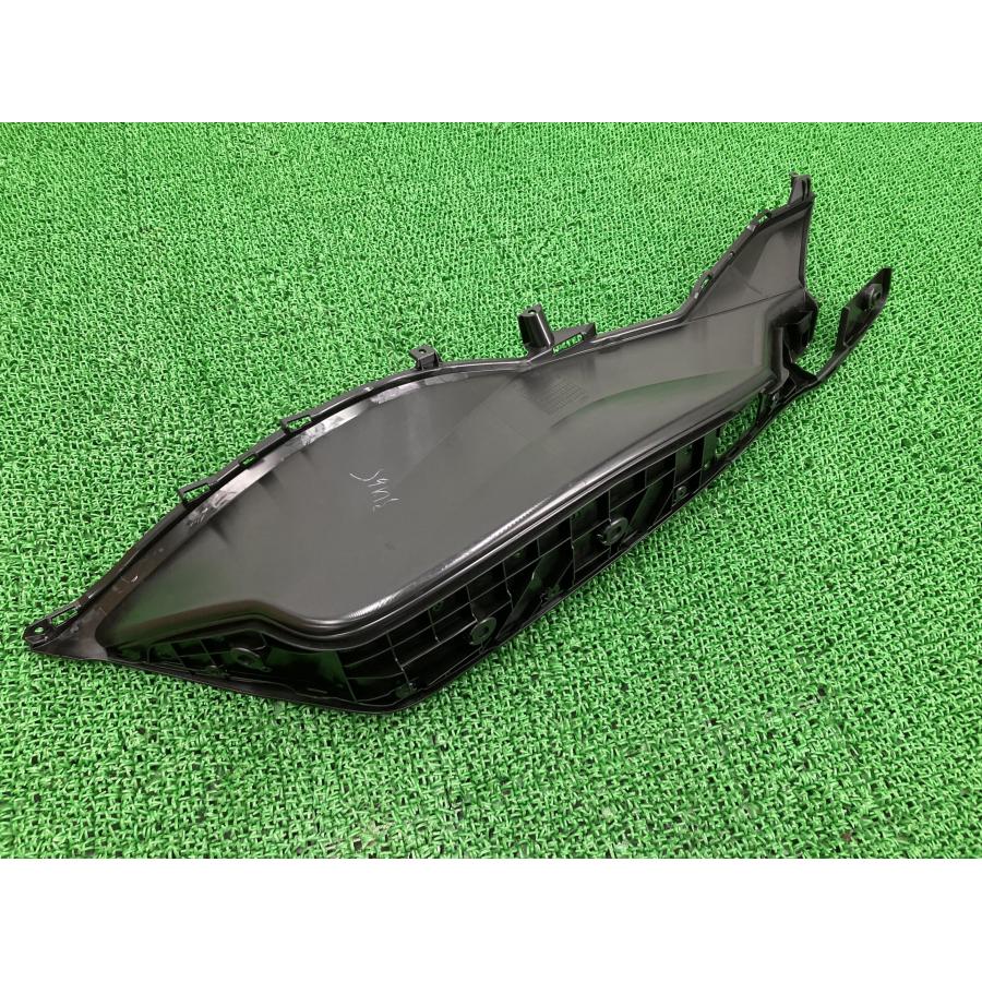PCX150 フロアステップ 左 在庫有 即納 ホンダ 純正 新品 バイク 部品 在庫有り 即納可 車検 Genuine 86 ホンダ（HONDA） PCX150 フロア―ステップ 右 KF18 在庫有 即納 純正