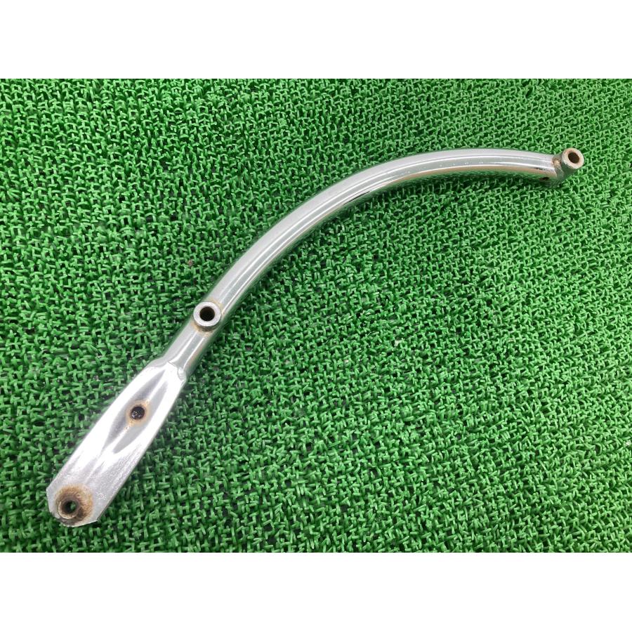 カワサキ（Kawasaki） エストレヤ リアフェンダーステー 右 純正 中古
