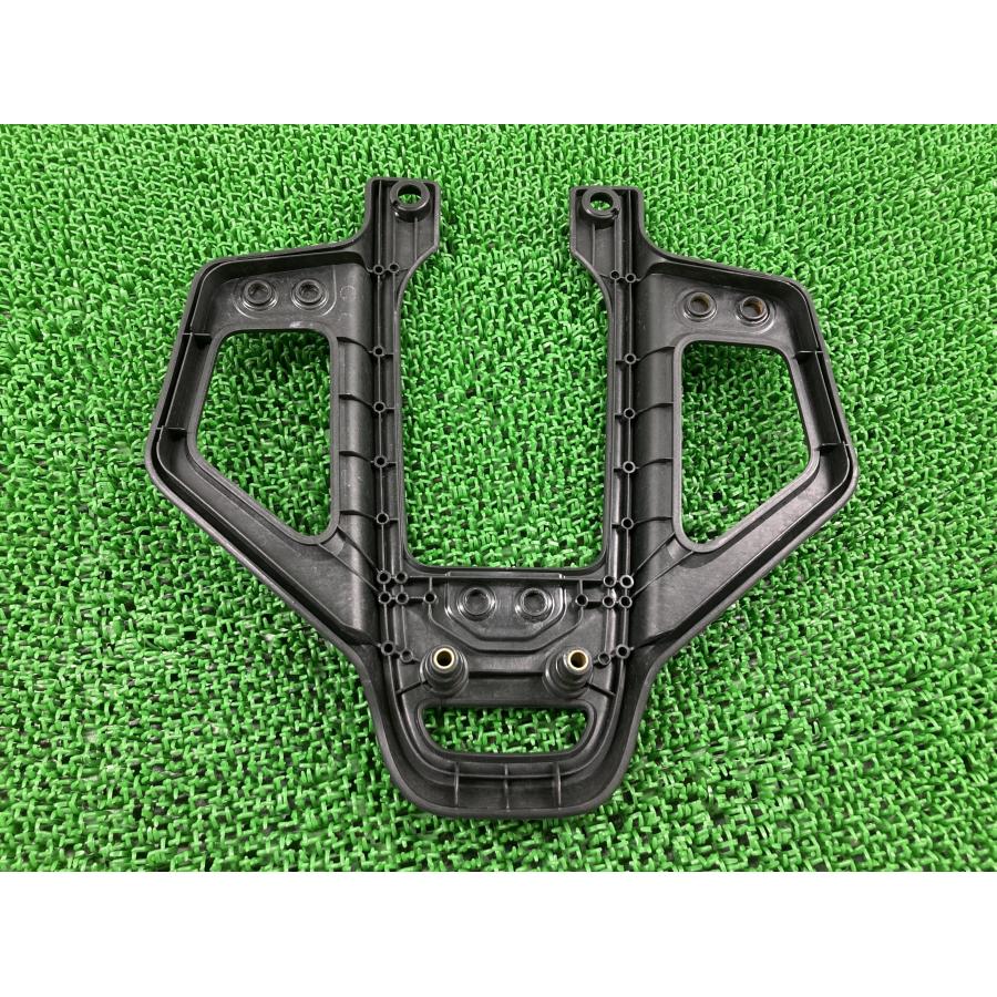 スヴァルトピレン401 タンクカバー ハスクバーナ 純正 中古 バイク