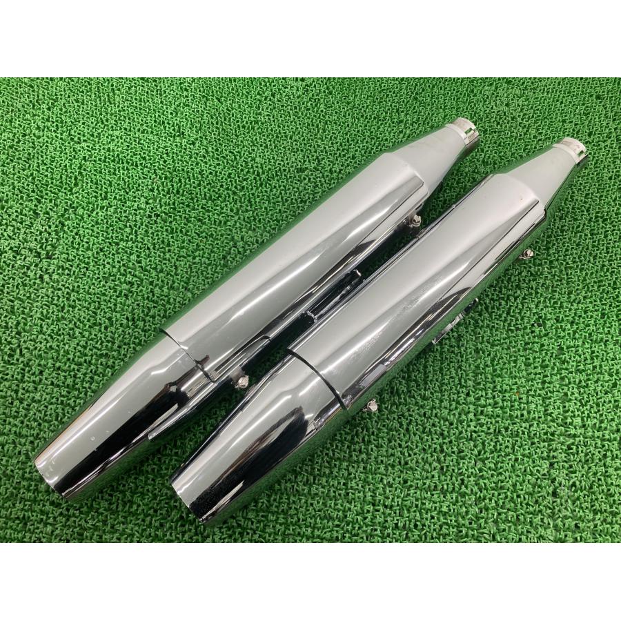 FLDE1750 マフラー 64900456 ハーレー 純正 バイク 部品 ソフテイルデラックス コケキズ無し 品薄 希少品 ステー 【中古】 42 FLDE1750 サイレンサーマフラー 64900456 ハーレー 純正 中古 バイク