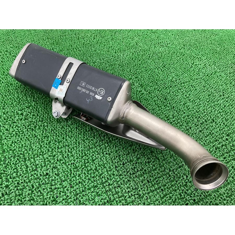 390デューク サイレンサーマフラー 938.05.083.000 KTM 純正 バイク 部品 DUKE RC390 コケキズ無し 品薄 車検 Genuine 【中古】 75 390デューク サイレンサーマフラー 938.05.083.000 KTM 純正 中古