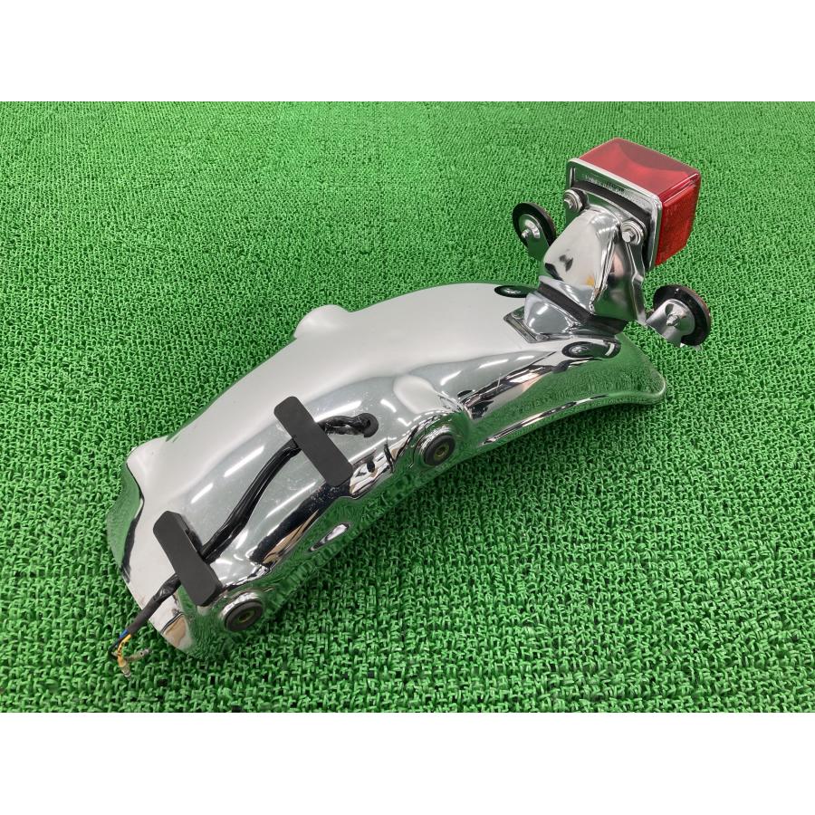 ヤマハ発動機 SR400 リアフェンダー ヤマハ 純正 中古 バイク ヤマハ発動機 SR400 リアフェンダー ヤマハ 純正 中古 バイク