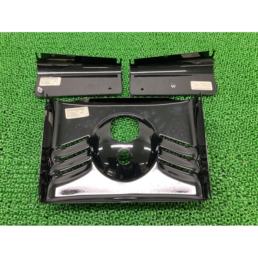 FLSTFB1690 ナセルカバー 黒 ハーレー 純正 中古 バイク 部品