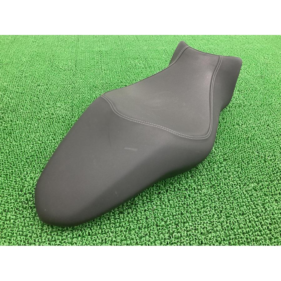 ドゥカティ モンスターducati monster 1100EVO用 純正シート 希少 DUCATI 純正 Monster 1100EVO /696/769/1100 Dieselシート