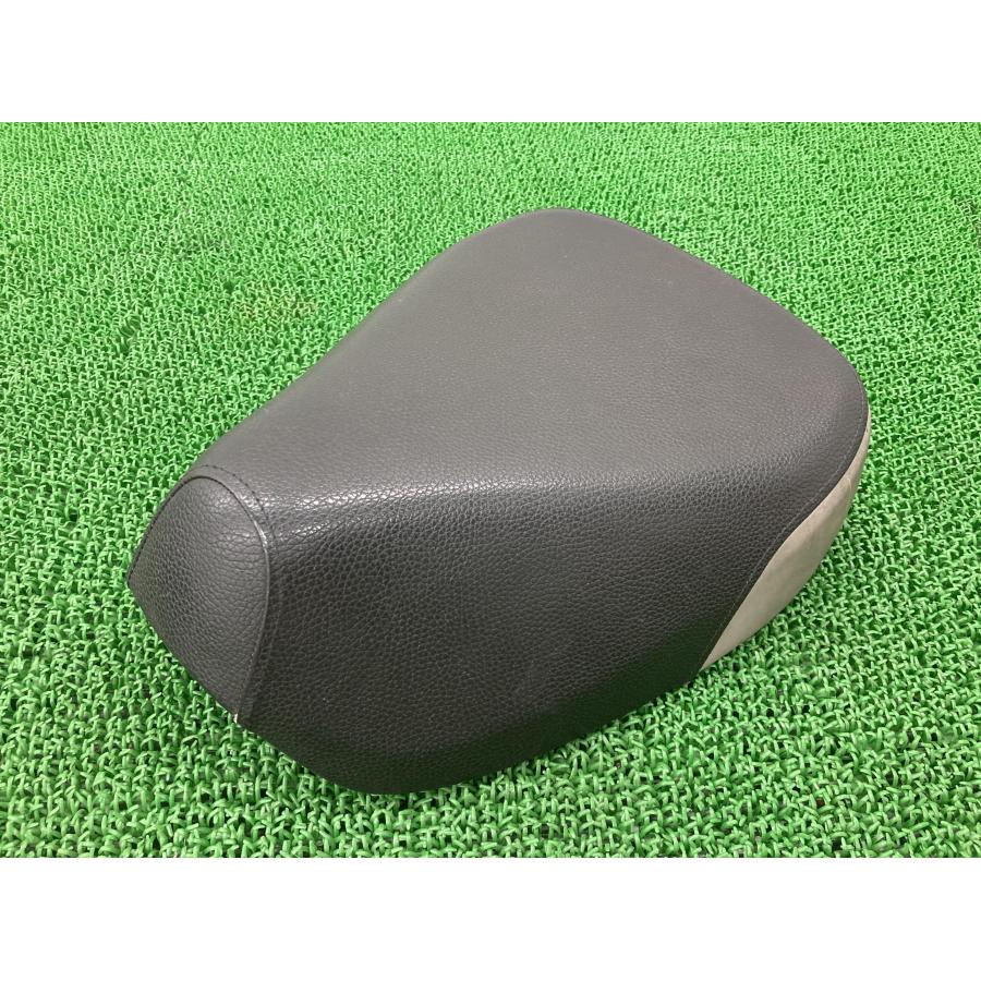 ホンダ（HONDA） スーパーカブ50 シート 純正 中古 バイク 部品 AA04