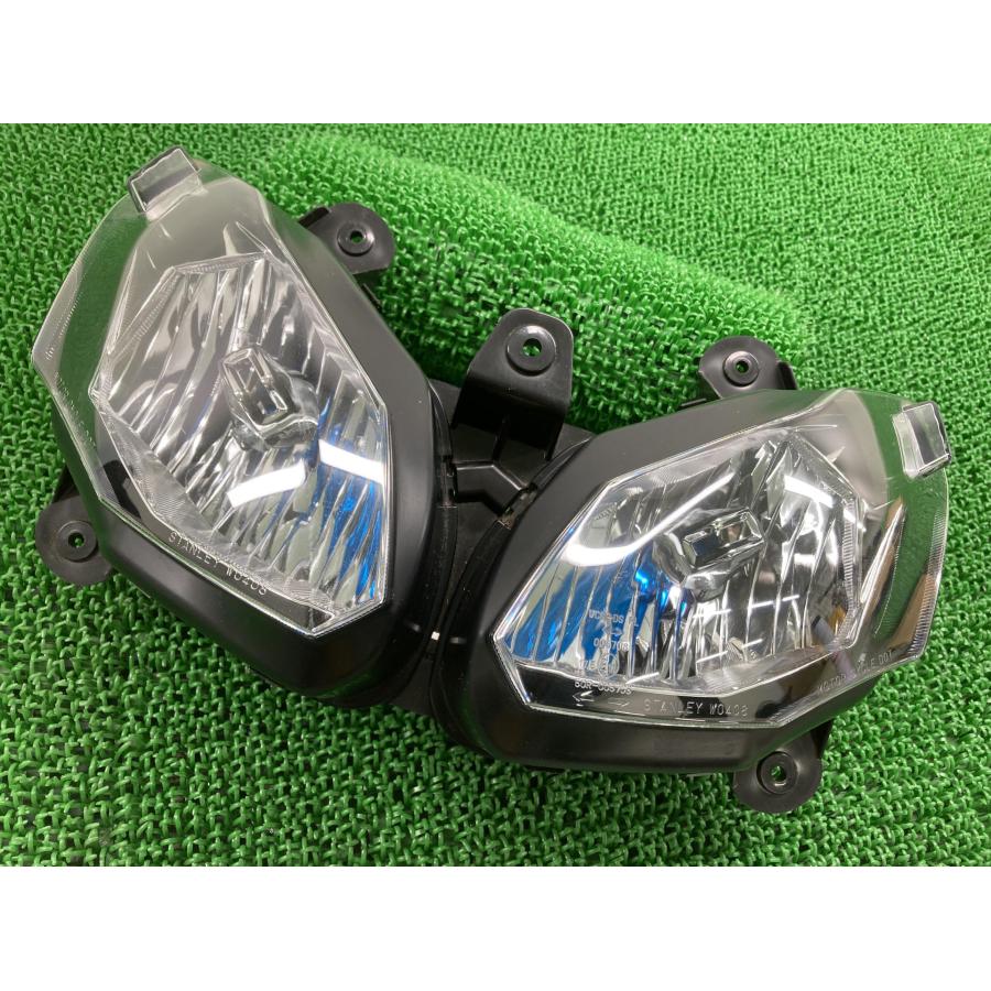 カワサキ NINJA400 ヘッドライト W0408 EX400E-A09*** 純正 中古 カワサキ NINJA400 ヘッドライト W0408 EX400E-A09*** 純正 中古