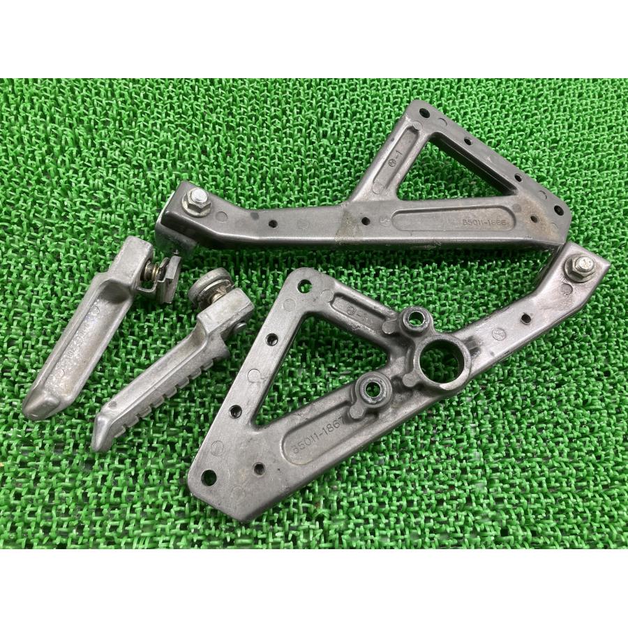 カワサキ ゼファーカイ タンデムステップホルダー 左右 35011