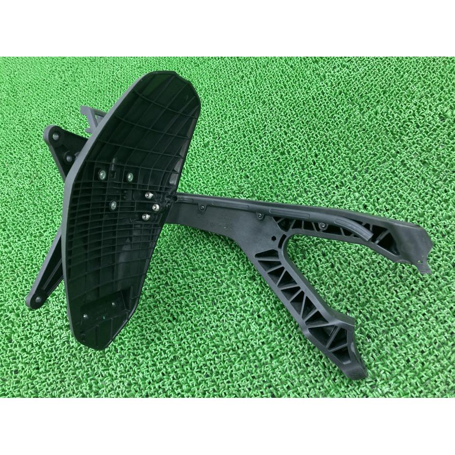 M1200 リアフェンダー 4601A721A/56113111B ドゥカティ 純正 中古