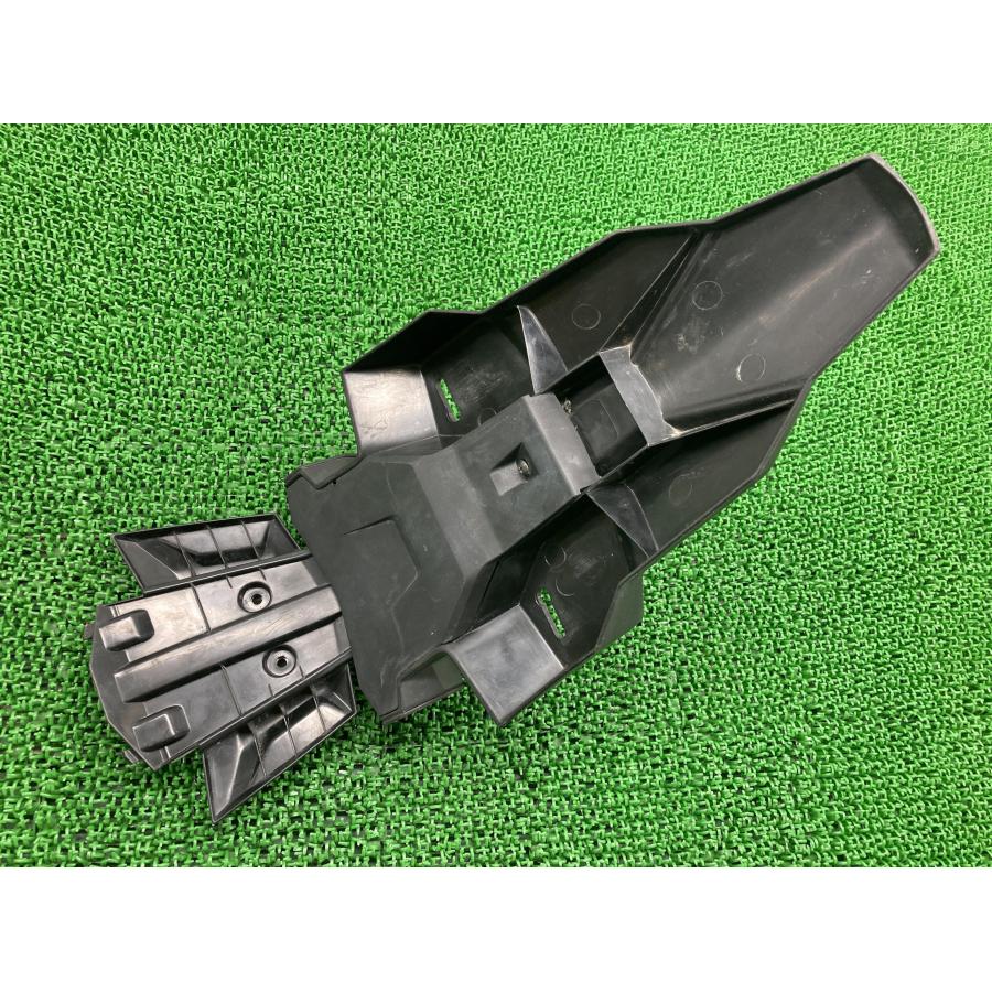 ホンダ（HONDA） ADV150 リアフェンダー KF38-1002*** 純正 中古