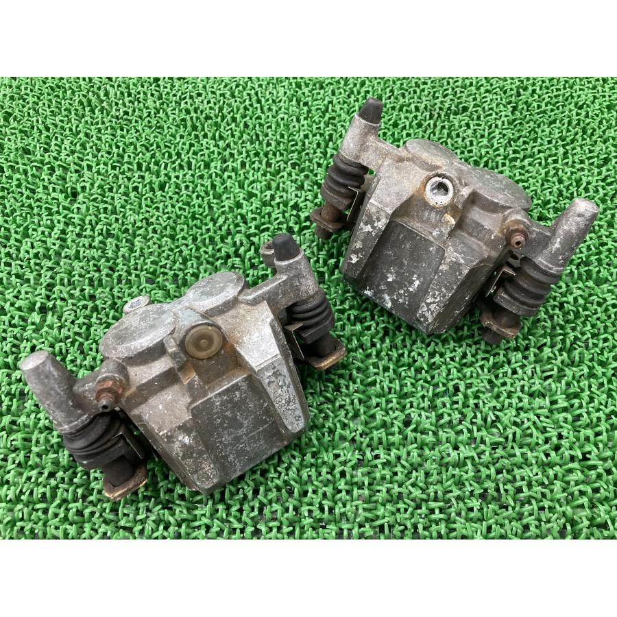 カワサキ ゼファー400 フロントブレーキキャリパー 左右 純正 カワサキ ゼファー400 フロントブレーキキャリパー 左右 純正
