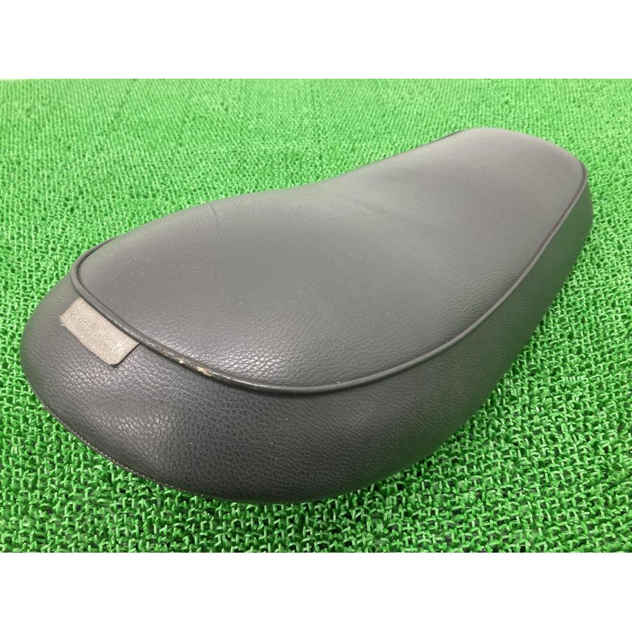 イージーライダース製SR400 シート 社外 中古 バイク 部品 RH01J イージーライダース製SR400 シート 社外 中古 バイク 部品 RH01J