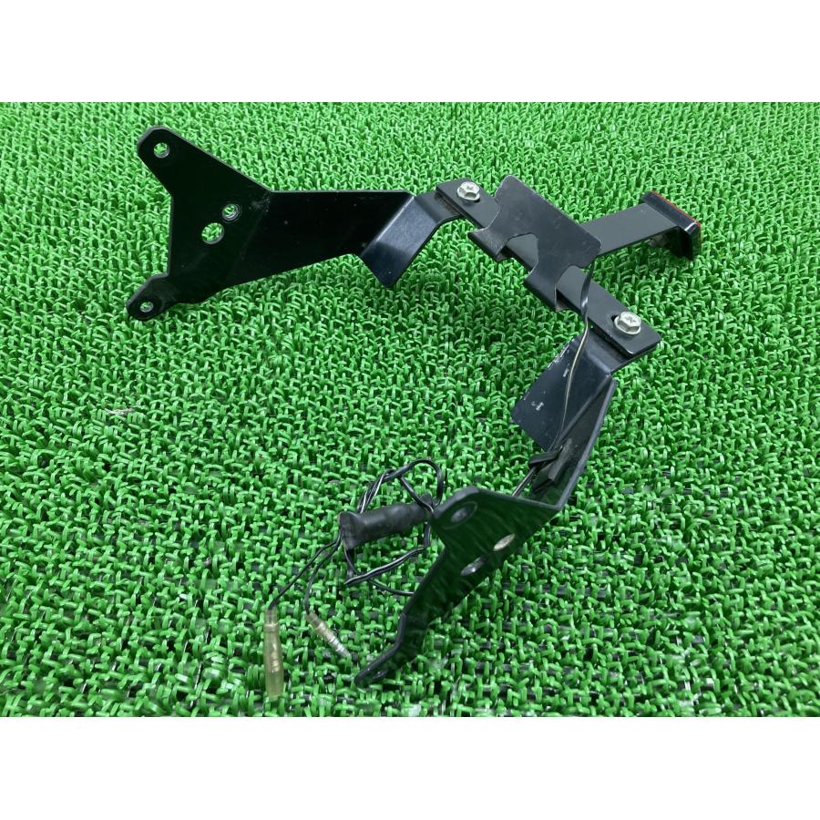 デイトナ製CBR1000RR フェンダーレスキット 社外 バイク 部品 SC57 前期 CBR600RR PC37 LEDナンバー灯 曲がり無し 【中古】 34 デイトナ製CBR1000RR フェンダーレスキット 社外 中古 バイク 部品
