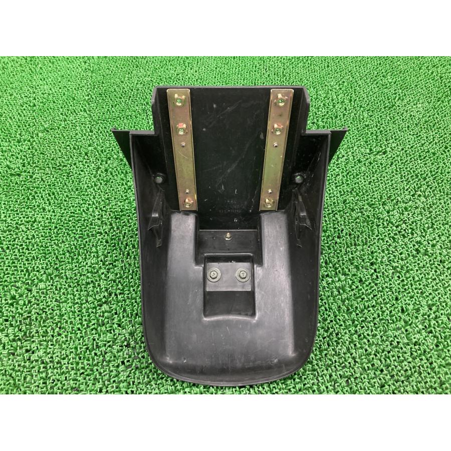 カワサキ（Kawasaki） ゼファー1100 リアフェンダー 35022-1359 純正
